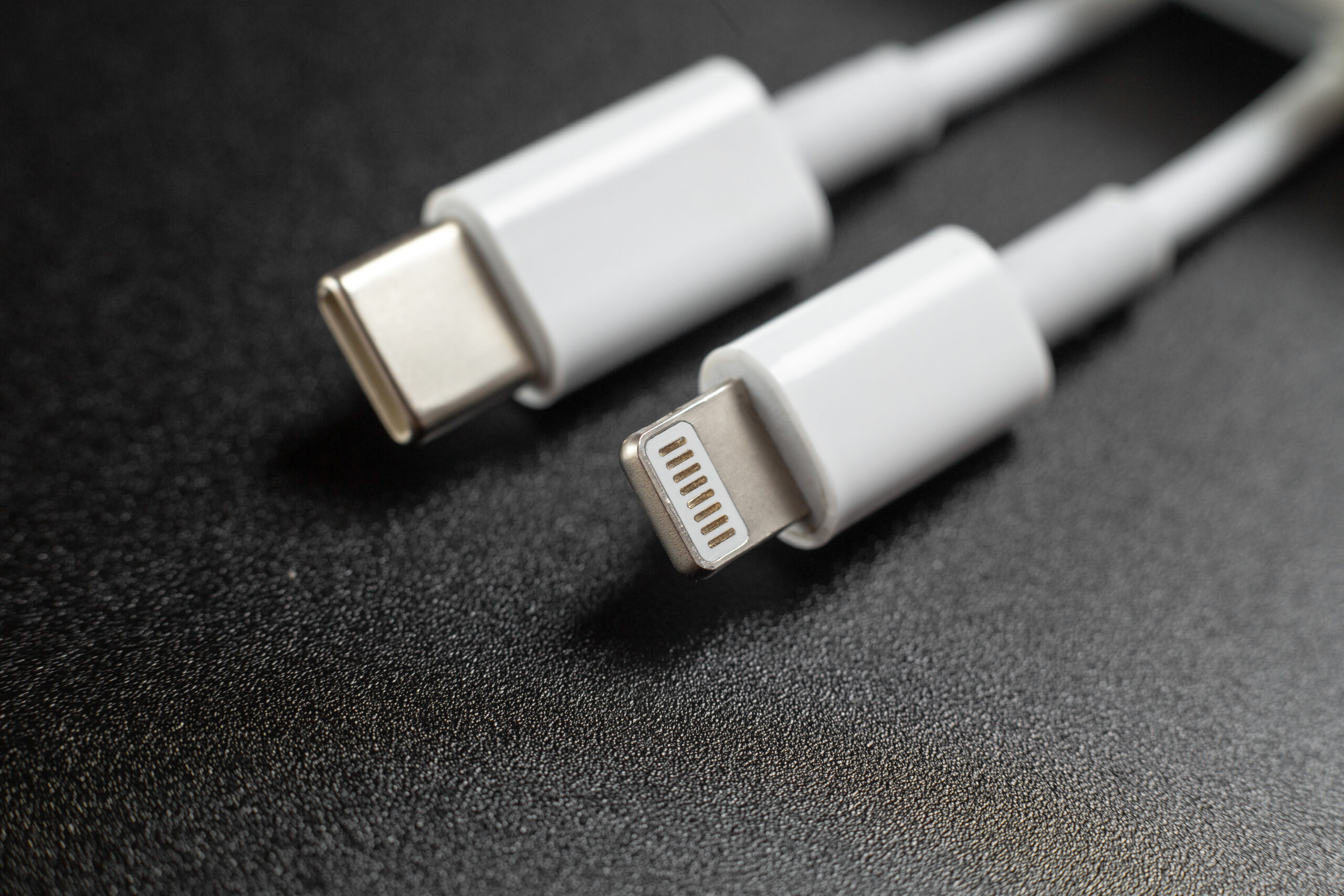 Types of Mobile Charger Cables: Your Guide to Choosing the Right Cable for Your Phone